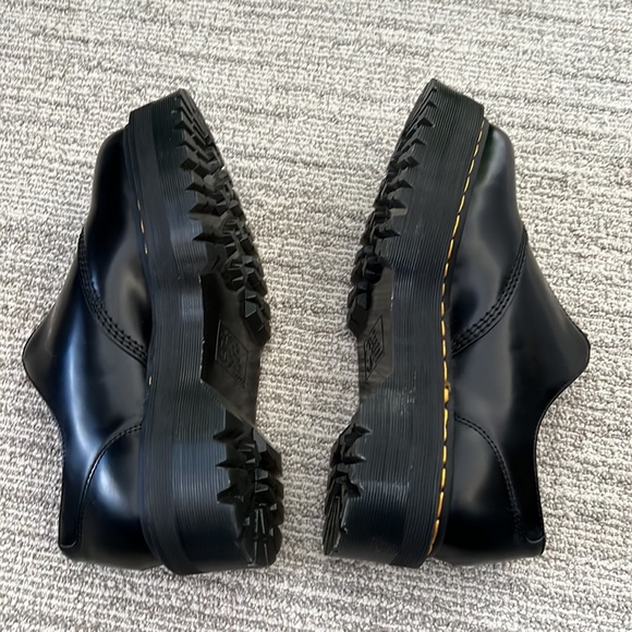 Dr. Martens Aurangzeb Quad Platform Shoes in Black 🆕 - Picture 8 of 9
